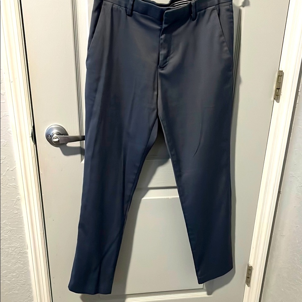 Perry Ellis Men's Classic Gray Pants